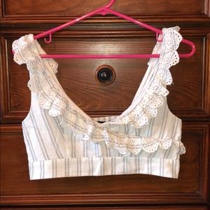 American Eagle crop top